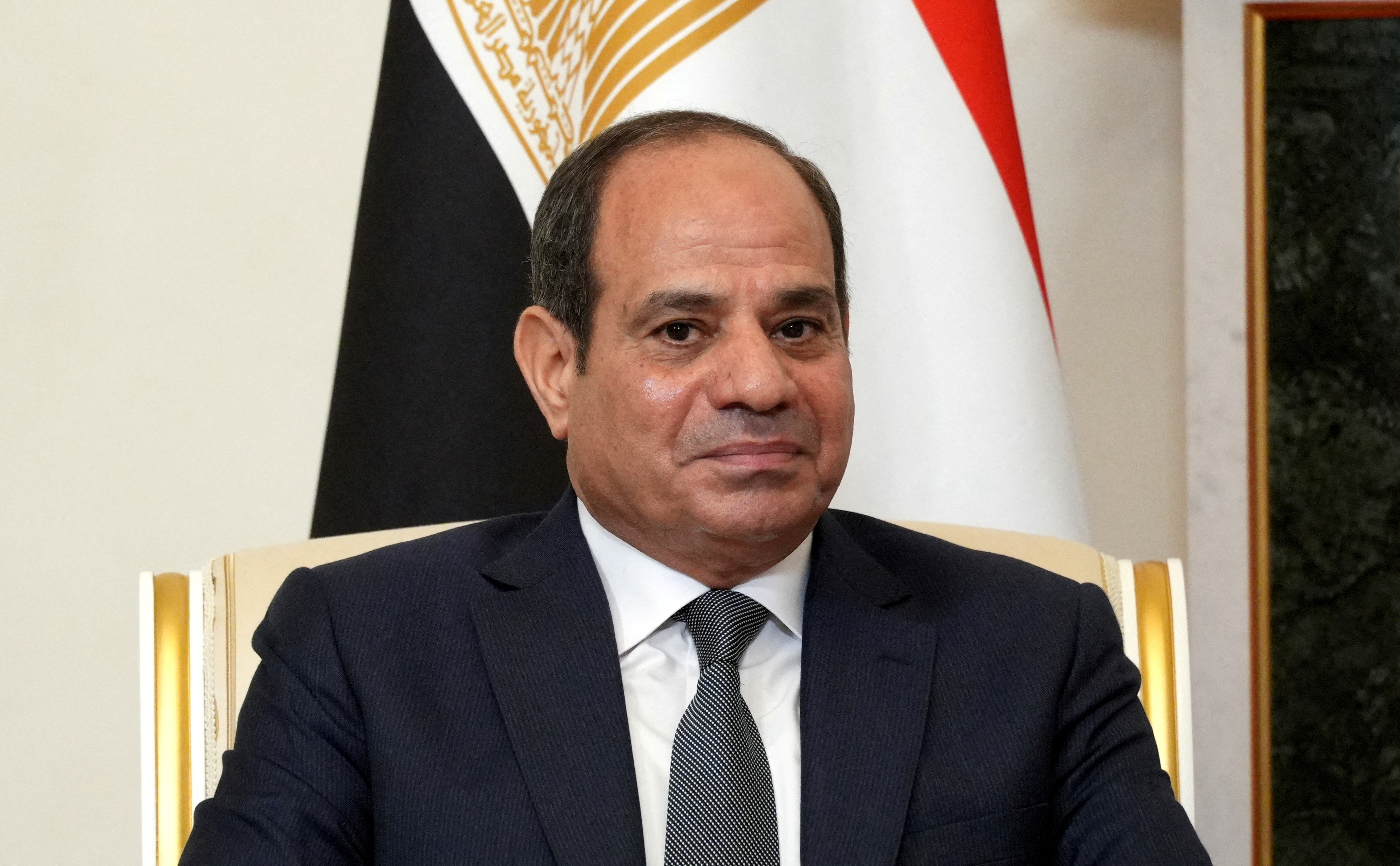 El presidente egipcio Abdel Fattah El-Sisi se reúne con el presidente ruso Vladimir Putin en San Petersburgo