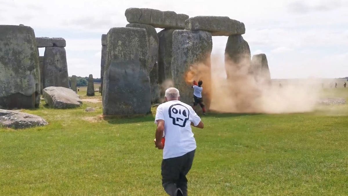 Pintar Stonehenge simplemente deja de usar petróleo