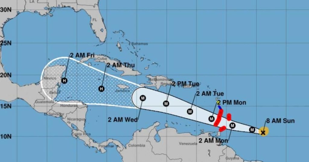 Los mapas del huracán Beryl muestran su trayectoria y su pronóstico de llegada a tierra
