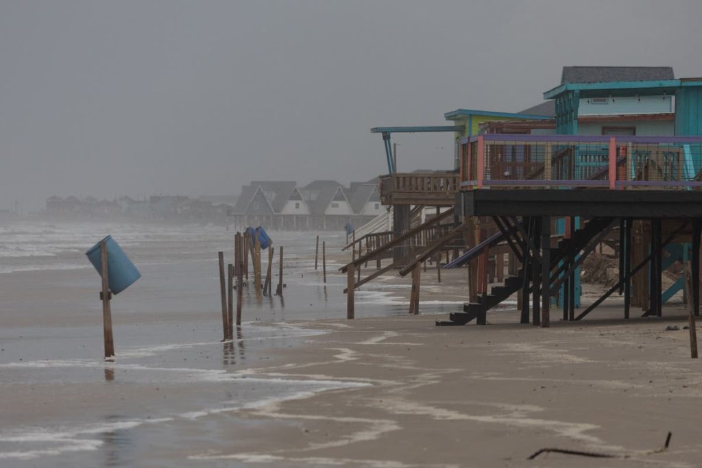 Actualizaciones en vivo del huracán Beryl: tormenta de categoría 1 toca tierra en Texas