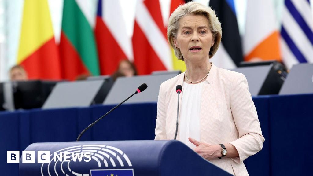 Ursula von der Leyen, presidenta de la Comisión Europea, pide otros cinco años antes de una votación decisiva